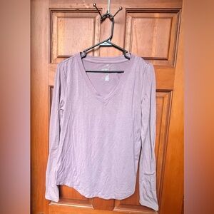 SO Women's Long Sleeve V-Neck Top - Lavender